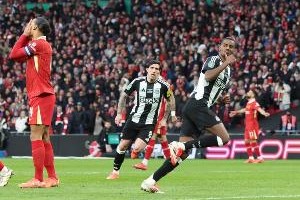 开云体育登录入口-❌️记者：纽卡拒绝利物浦对伊萨克的1亿镑报价 无意出售球队核心